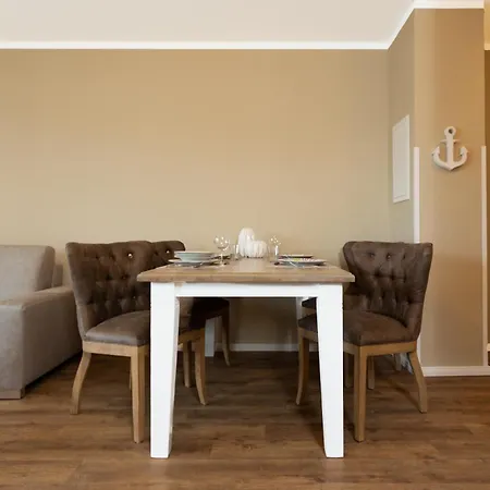 strandnahe FeWo mit Balkon, Residenz Bel Vital Wohnung 02, Binz