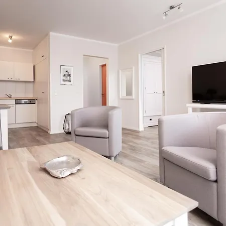 strandnahe FeWo mit Balkon, Residenz Bel Vital Wohnung 02, Binz Binz