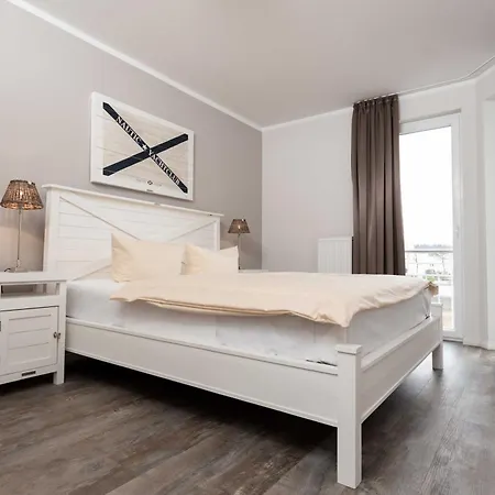 Apartment strandnahe FeWo mit Balkon, Residenz Bel Vital Wohnung 02, Binz *