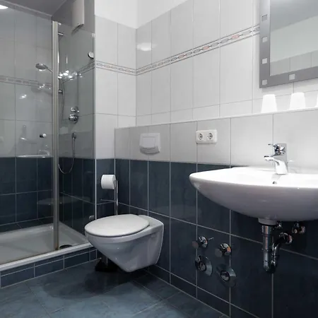 strandnahe FeWo mit Balkon, Residenz Bel Vital Wohnung 02, Binz Apartment Binz