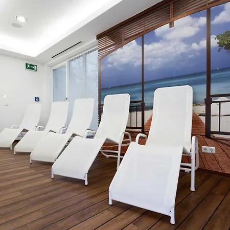 strandnahe FeWo mit Balkon, Residenz Bel Vital Wohnung 02, Binz