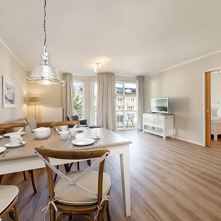 strandnahe FeWo mit Balkon, Residenz Bel Vital Wohnung 02, Binz Apartment *