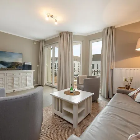 strandnahe FeWo mit Balkon, Residenz Bel Vital Wohnung 02, Binz * Binz