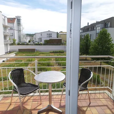 Apartment strandnahe FeWo mit Balkon, Residenz Bel Vital Wohnung 02, Binz