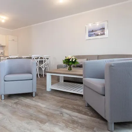 strandnahe FeWo mit Balkon, Residenz Bel Vital Wohnung 02, Binz Binz