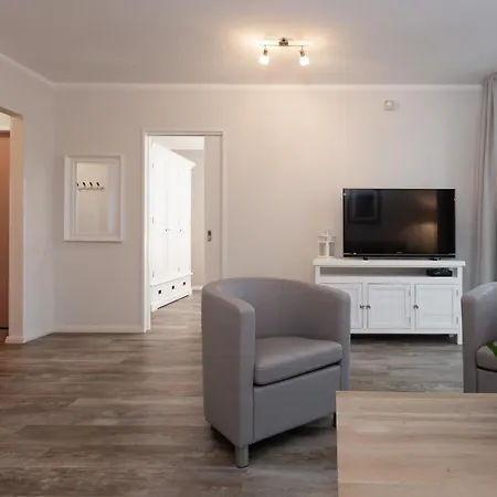 Apartamento Strandnahe Fewo Mit Balkon, Residenz Bel Vital Wohnung 02, Binz