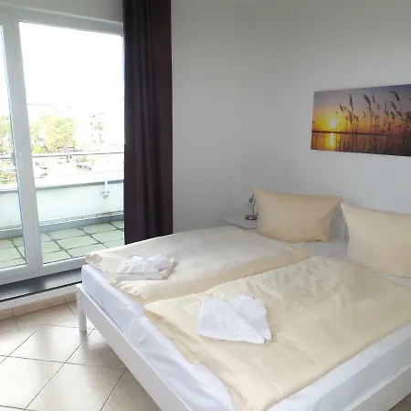 Strandnahe Fewo Mit Balkon, Residenz Bel Vital Wohnung 02, Binz