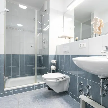 Strandnahe Fewo Mit Balkon, Residenz Bel Vital Wohnung 02, Binz Apartamento Binz